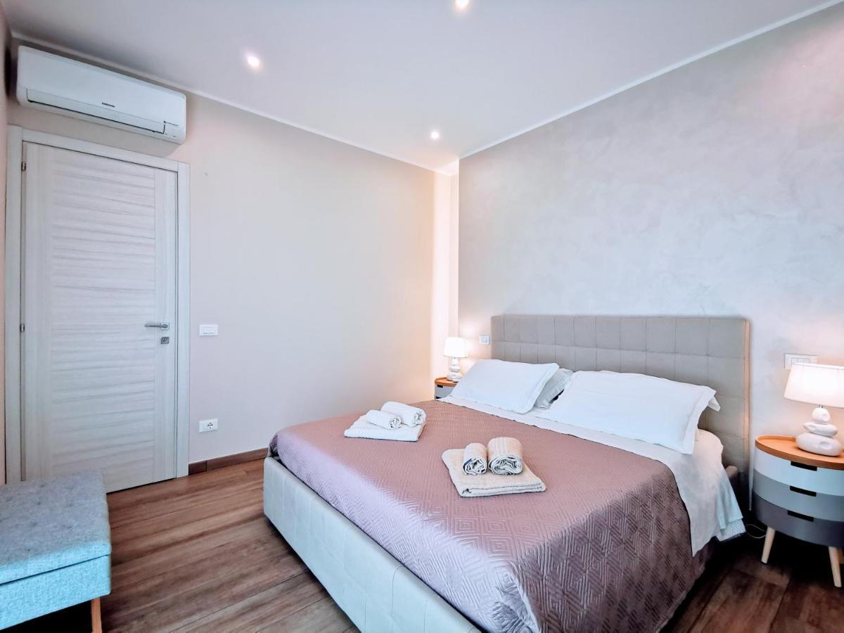 شقة Attico Belvedere Centralissimo Vista Mare تيرمولي المظهر الخارجي الصورة